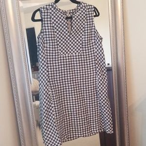 Tommy Bahama navy/white linen dress